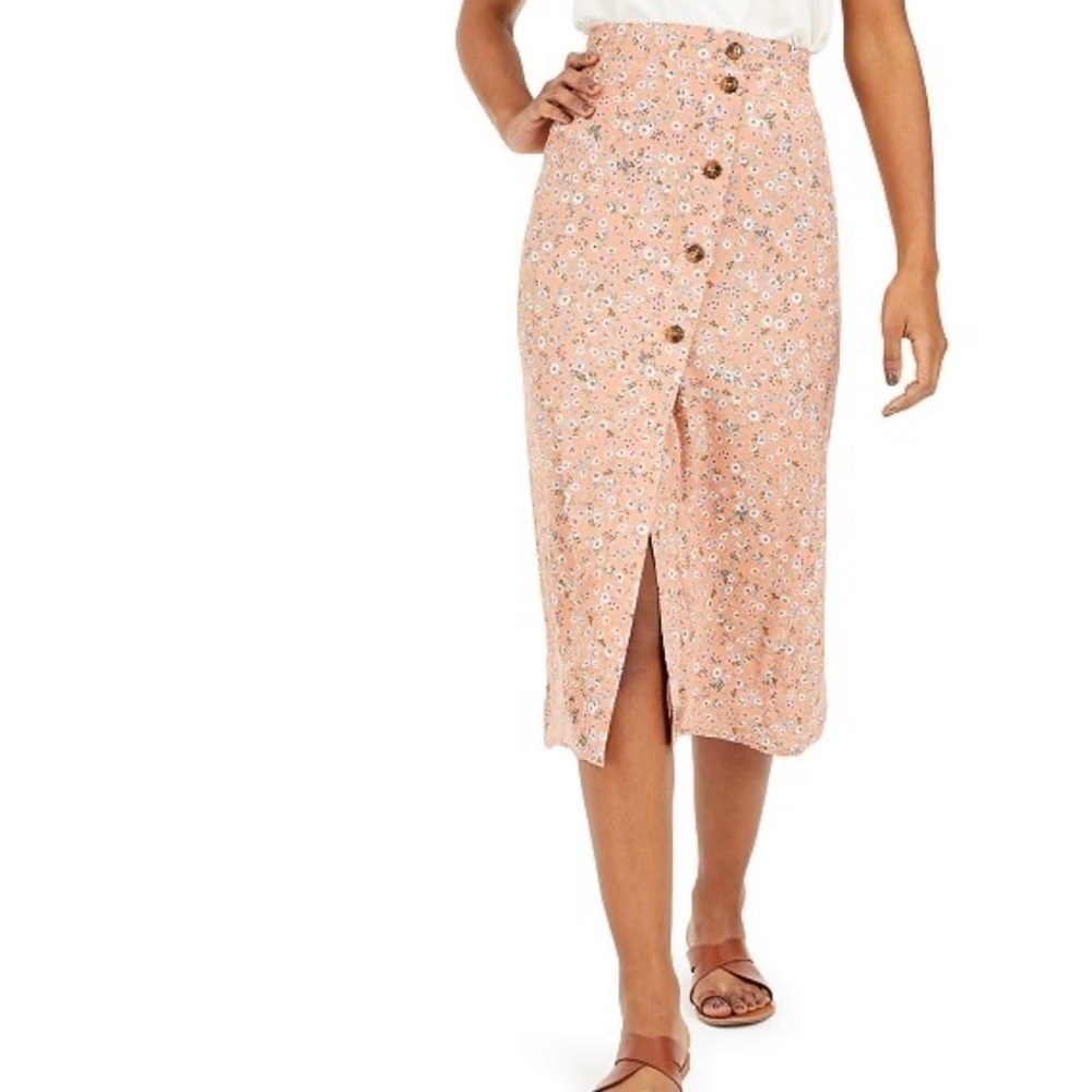 Ultra FLIRT Lizzie ditsy floral skirt. Junior L
